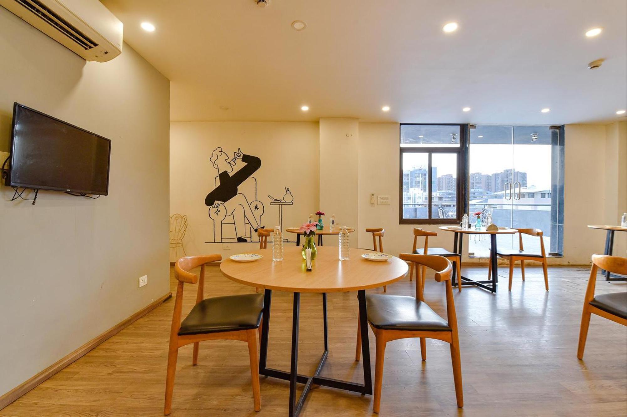 Fabhotel Ny Townhouse Ахмедабад Екстер'єр фото